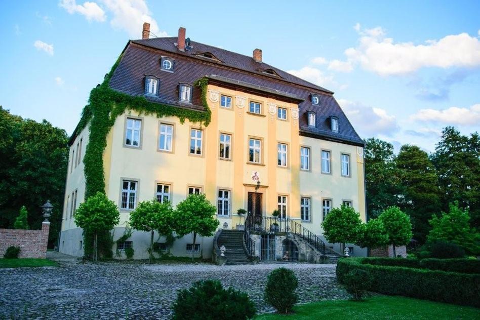 Rittergut/Gutshaus Grossgestewitz เนาม์บวร์ก ภายนอก รูปภาพ